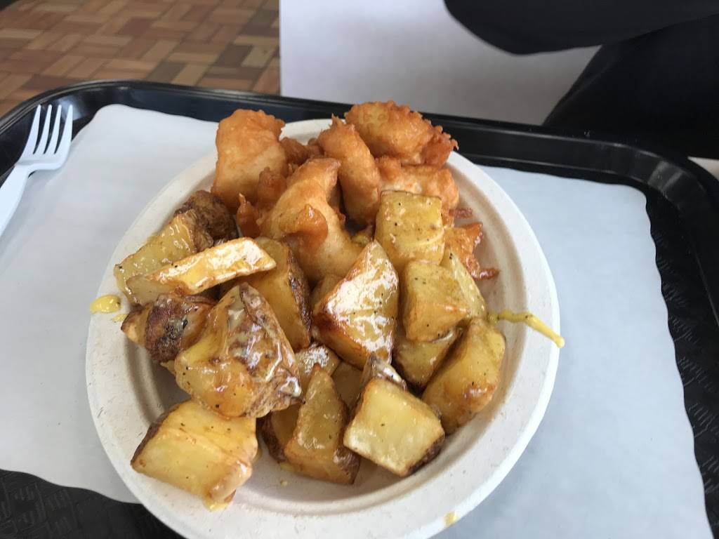 Chicken Shack Rochester | meal takeaway | 213 W University Dr, Rochester, MI 48307, USA | 2486561100 OR +1 248-656-1100