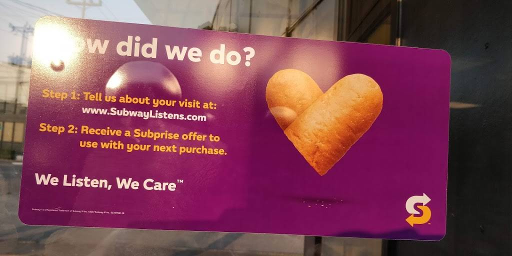 Subway | meal takeaway | 5603 4th Ave S, Seattle, WA 98108, USA | 2067624110 OR +1 206-762-4110