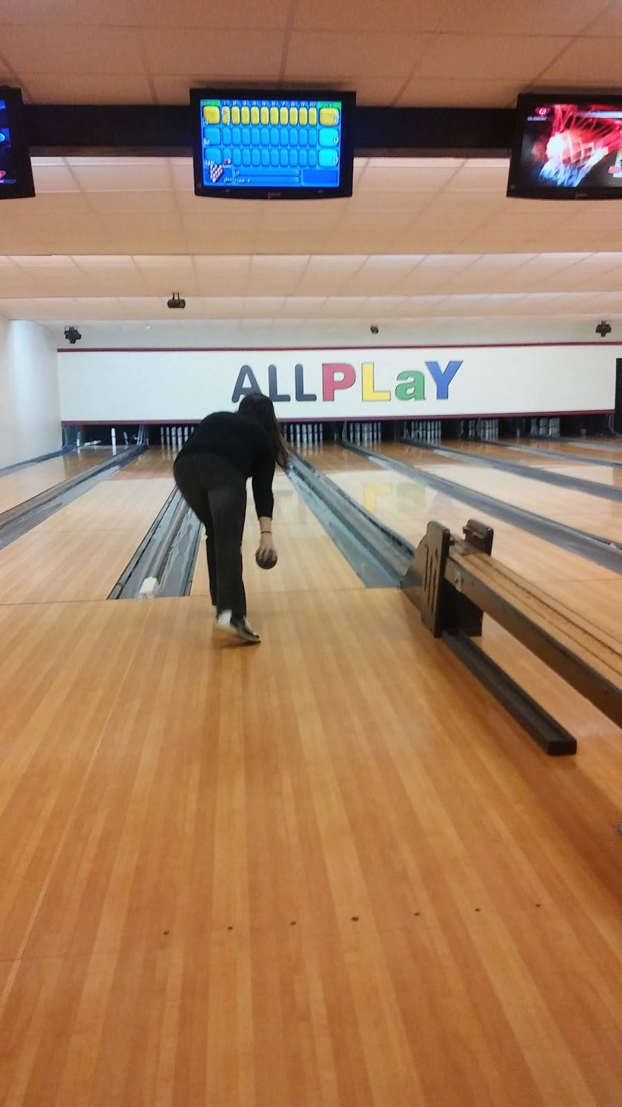 ALLPLaY Family Entertainment Center - Waldoboro | restaurant | 402 Friendship Rd, Waldoboro, ME 04572, USA | 2078327860 OR +1 207-832-7860