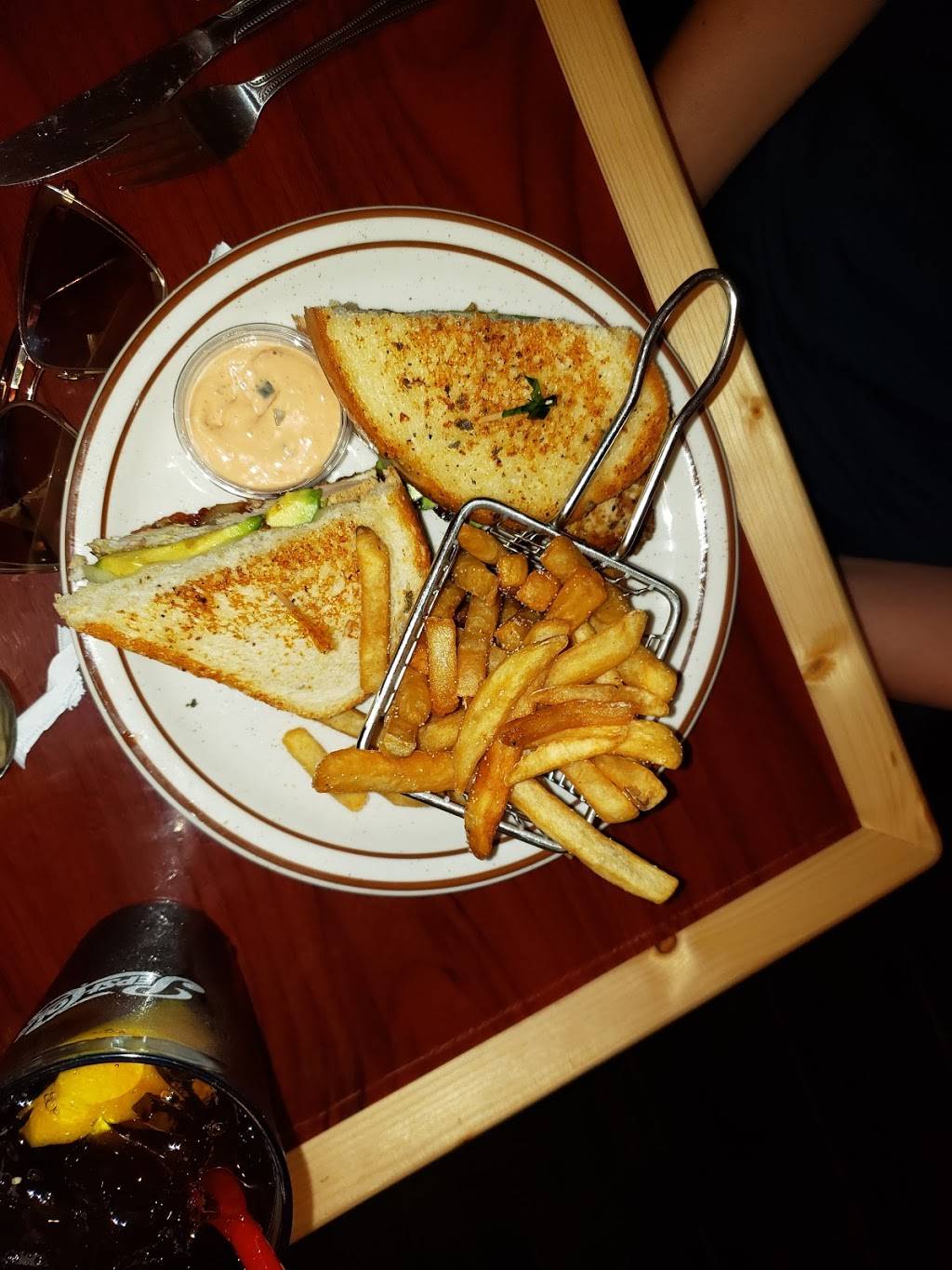 Skillets Diner | restaurant | 10500 Hageman Rd, Bakersfield, CA 93312, USA | 6613682023 OR +1 661-368-2023