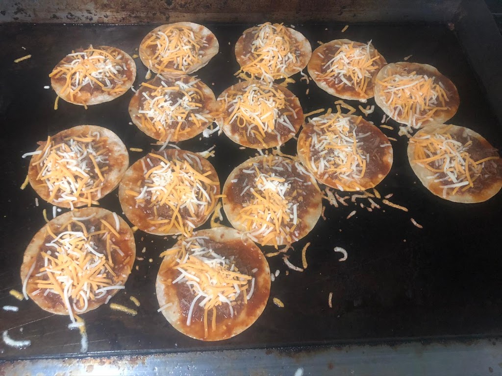 Menos Tacos | restaurant | 9601 S H St, Bakersfield, CA 93307, USA | 6614899449 OR +1 661-489-9449