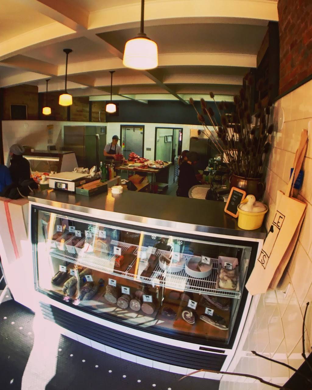 Thistle Meats | restaurant | 160 Petaluma Blvd N, Petaluma, CA 94952, USA | 7077725442 OR +1 707-772-5442