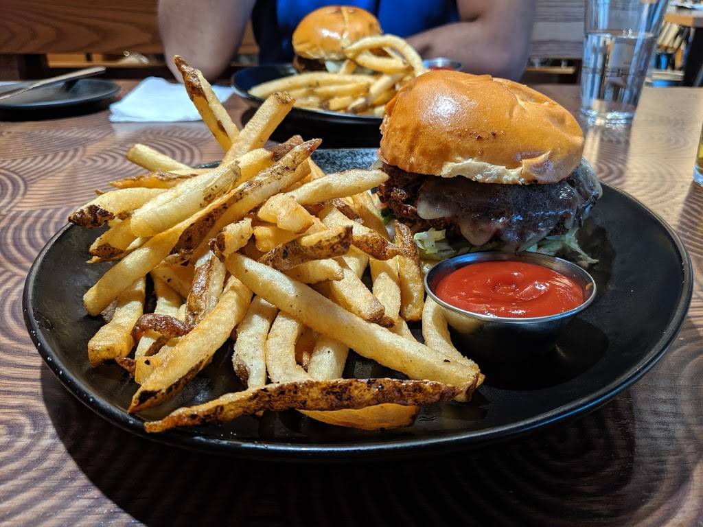 Denizens Brewing Co. - Riverdale Park | restaurant | 4550 Van Buren St, Riverdale Park, MD 20737, USA | 2405826817 OR +1 240-582-6817