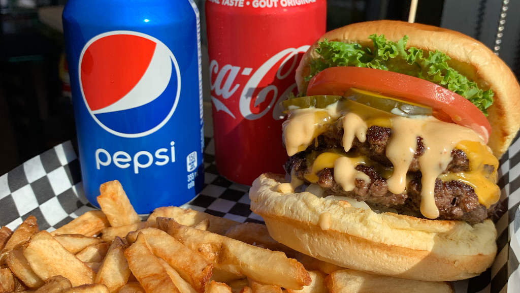 Top Gun Burger | restaurant | 7575 Keele St Unit 1, Vaughan, ON L4K 4X3, Canada | 9056696861 OR +1 905-669-6861