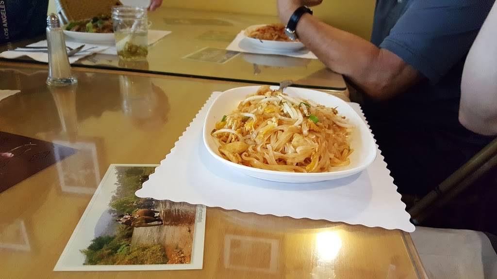 Balboa Thai Food | restaurant | 11872 Balboa Blvd, Granada Hills, CA 91344, USA | 8188324786 OR +1 818-832-4786