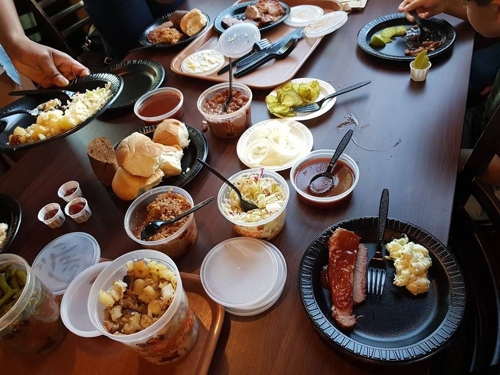 Bill Miller Bar-B-Q | restaurant | 26478 US-281, San Antonio, TX 78258, USA | 8304387771 OR +1 830-438-7771