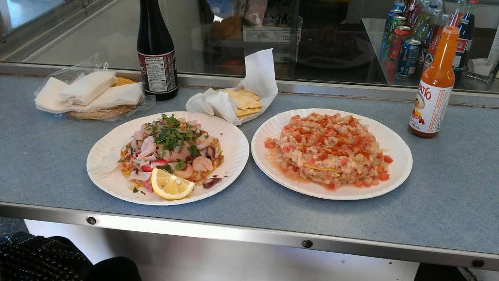 Manzanillo Colima Seafood Restaurant | restaurant | 701 E Washington Blvd, Los Angeles, CA 90021, USA | 2137478194 OR +1 213-747-8194