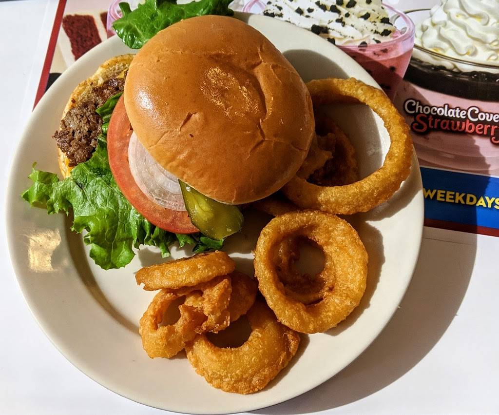 Steak n Shake | restaurant | 6728 Colonnade Ave, Melbourne, FL 32940, USA | 3216379445 OR +1 321-637-9445