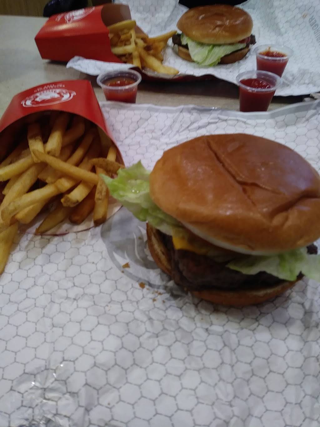 Wendys | restaurant | 165 54th St SW, Wyoming, MI 49548, USA | 6162021127 OR +1 616-202-1127