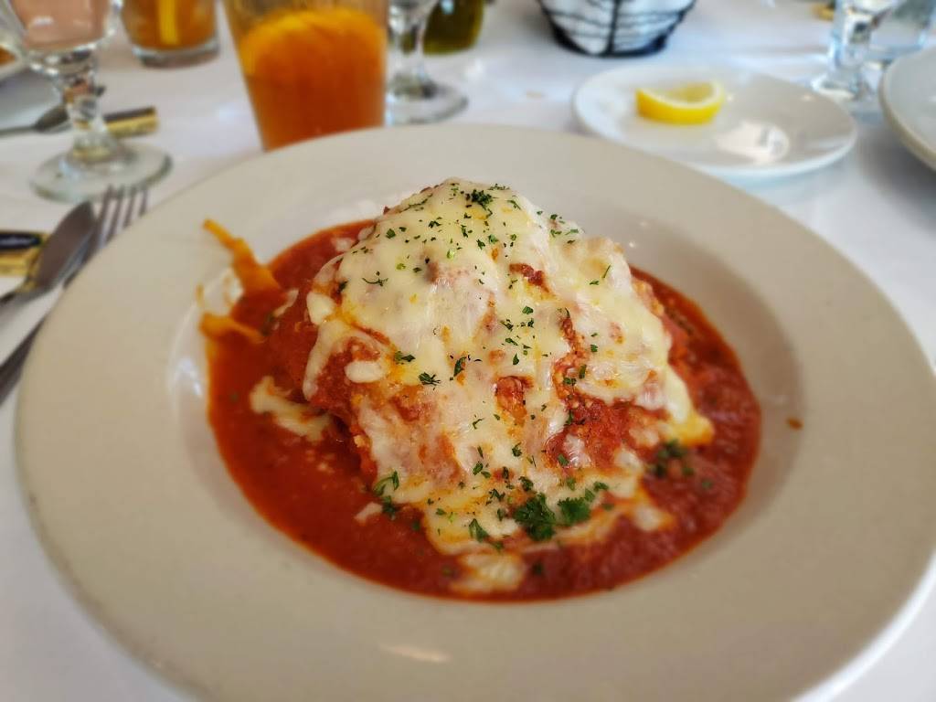 Paul Mineos Trattoria | restaurant | 333 W Port Plaza Dr, St. Louis, MO 63146, USA | 3148788180 OR +1 314-878-8180