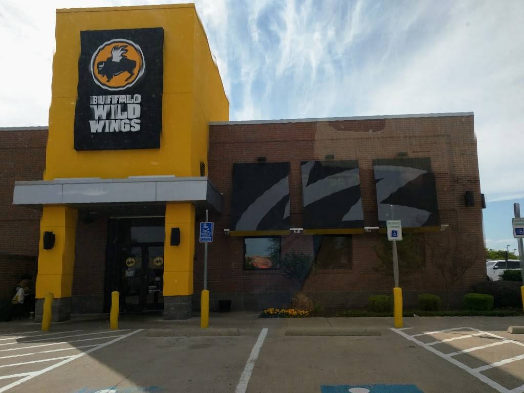 Buffalo Wild Wings | restaurant | 1635 N Hwy 77, Waxahachie, TX 75165, USA | 9729378936 OR +1 972-937-8936