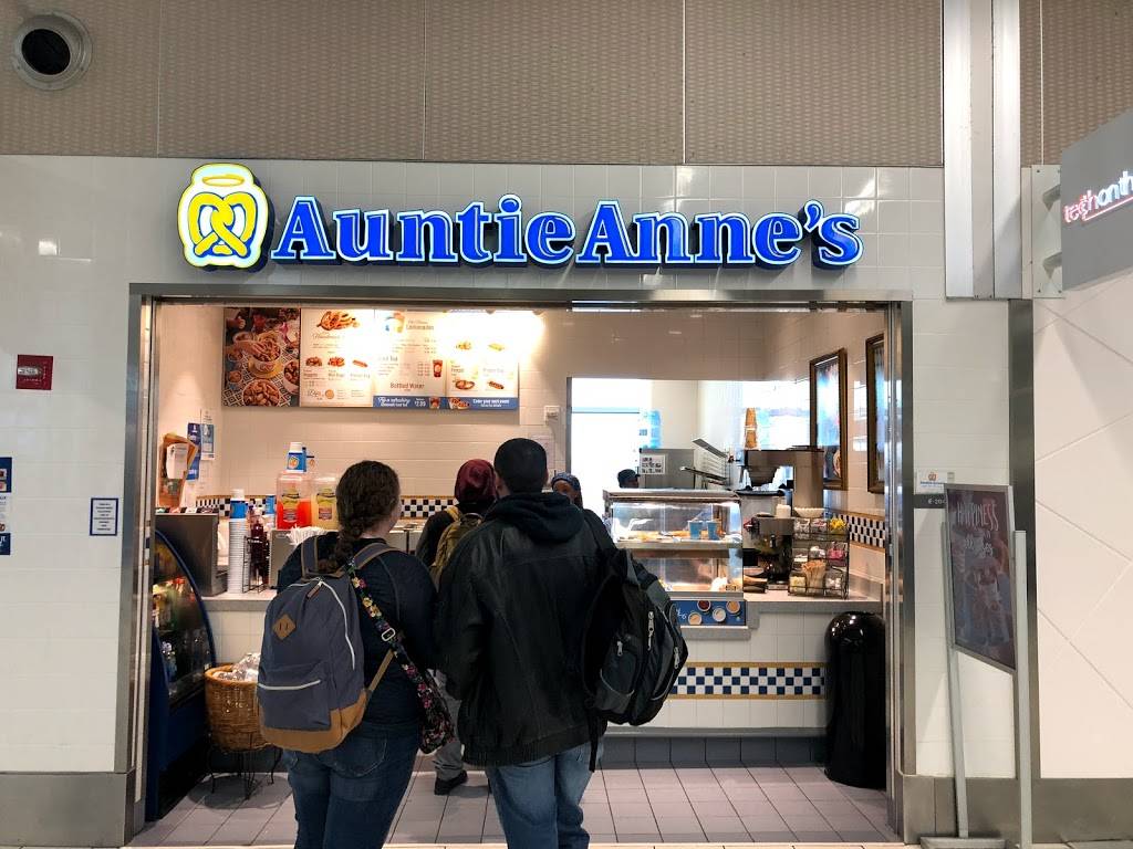 Auntie Annes | restaurant | 10701 Lambert Intl Blvd, St. Louis, MO 63145, USA | 3144293400 OR +1 314-429-3400