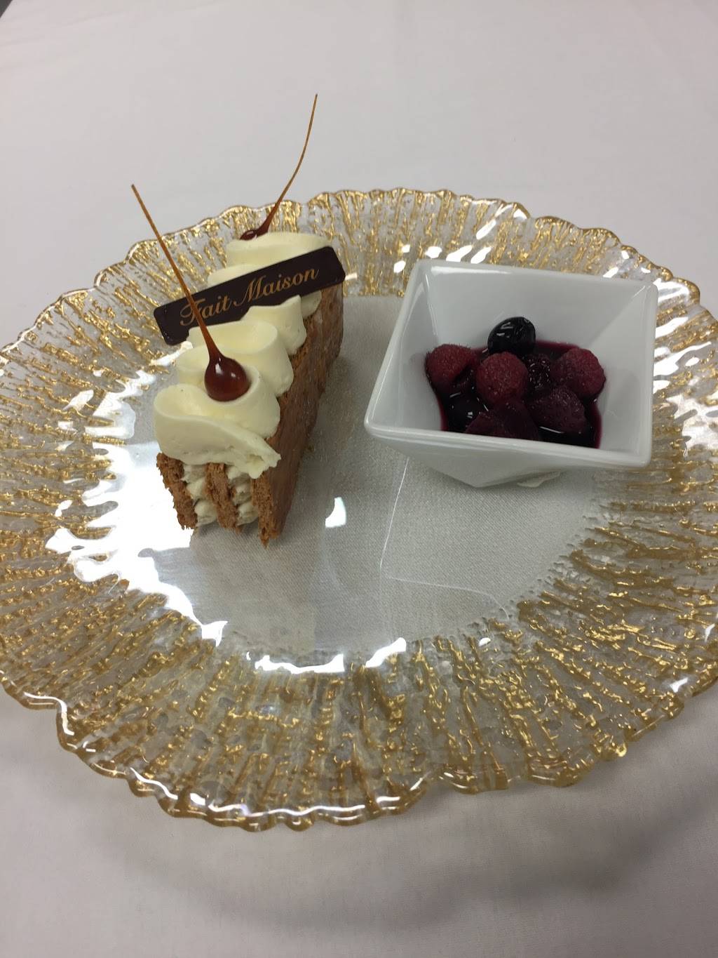 Fait Maison Restaurant | restaurant | 152 E 5th St #3832, Edmond, OK 73034, USA | 4055092555 OR +1 405-509-2555