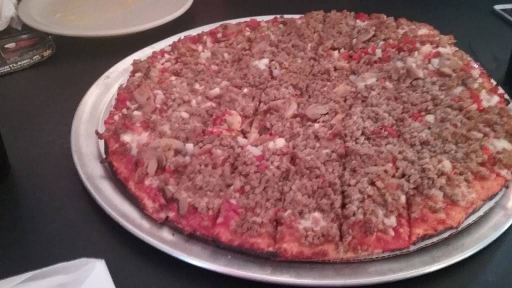 Pizza King | restaurant | 621 N Ship St, Portland, IN 47371, USA | 2607268224 OR +1 260-726-8224