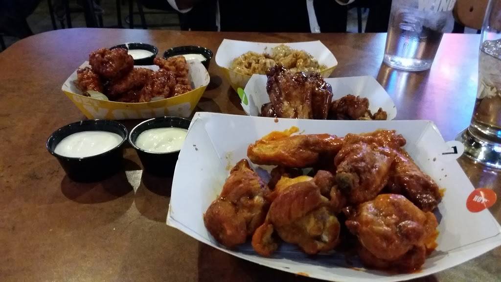 Buffalo Wild Wings | meal takeaway | 695 Ring Rd, Layton, UT 84041, USA | 8015479464 OR +1 801-547-9464