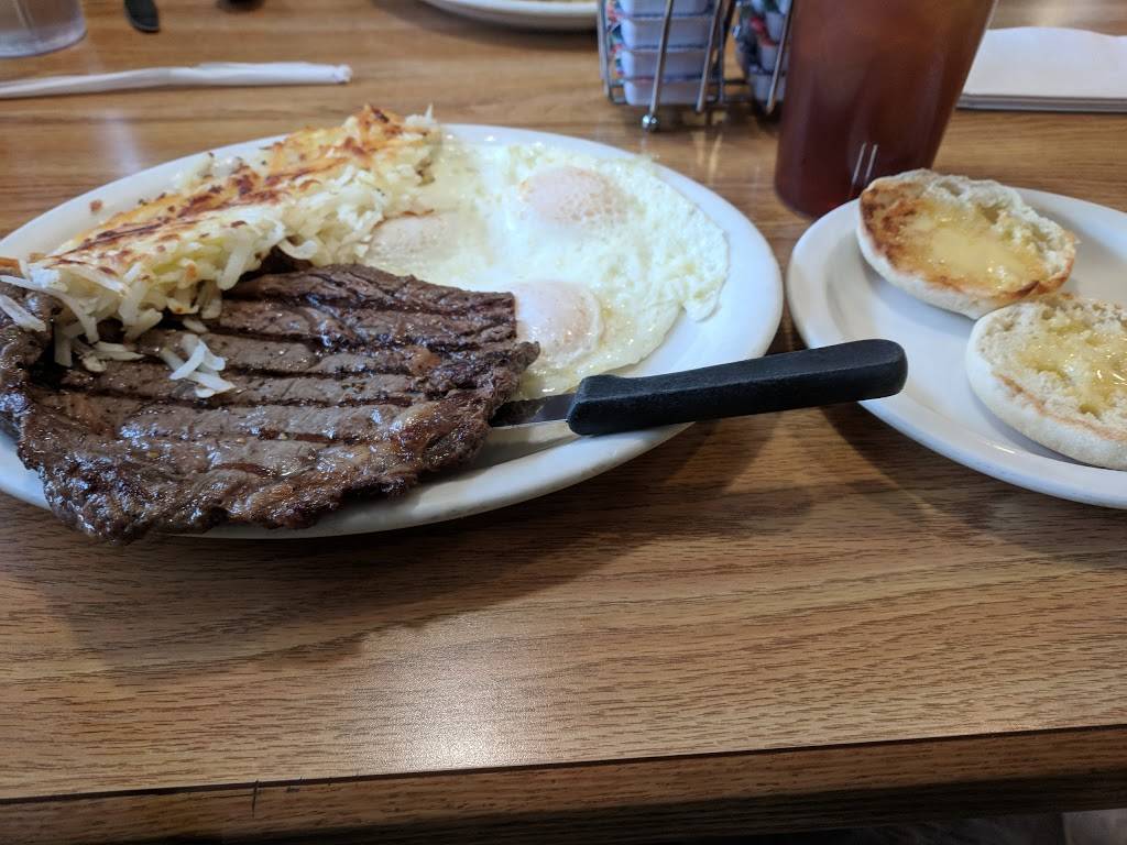 Richs Family Restaurant | restaurant | 305 Ellen, Ogden, IL 61859, USA | 2175822777 OR +1 217-582-2777