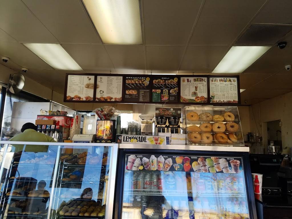 Yum Yum Donuts | cafe | 5903 Imperial Hwy, South Gate, CA 90280, USA | 5628618552 OR +1 562-861-8552