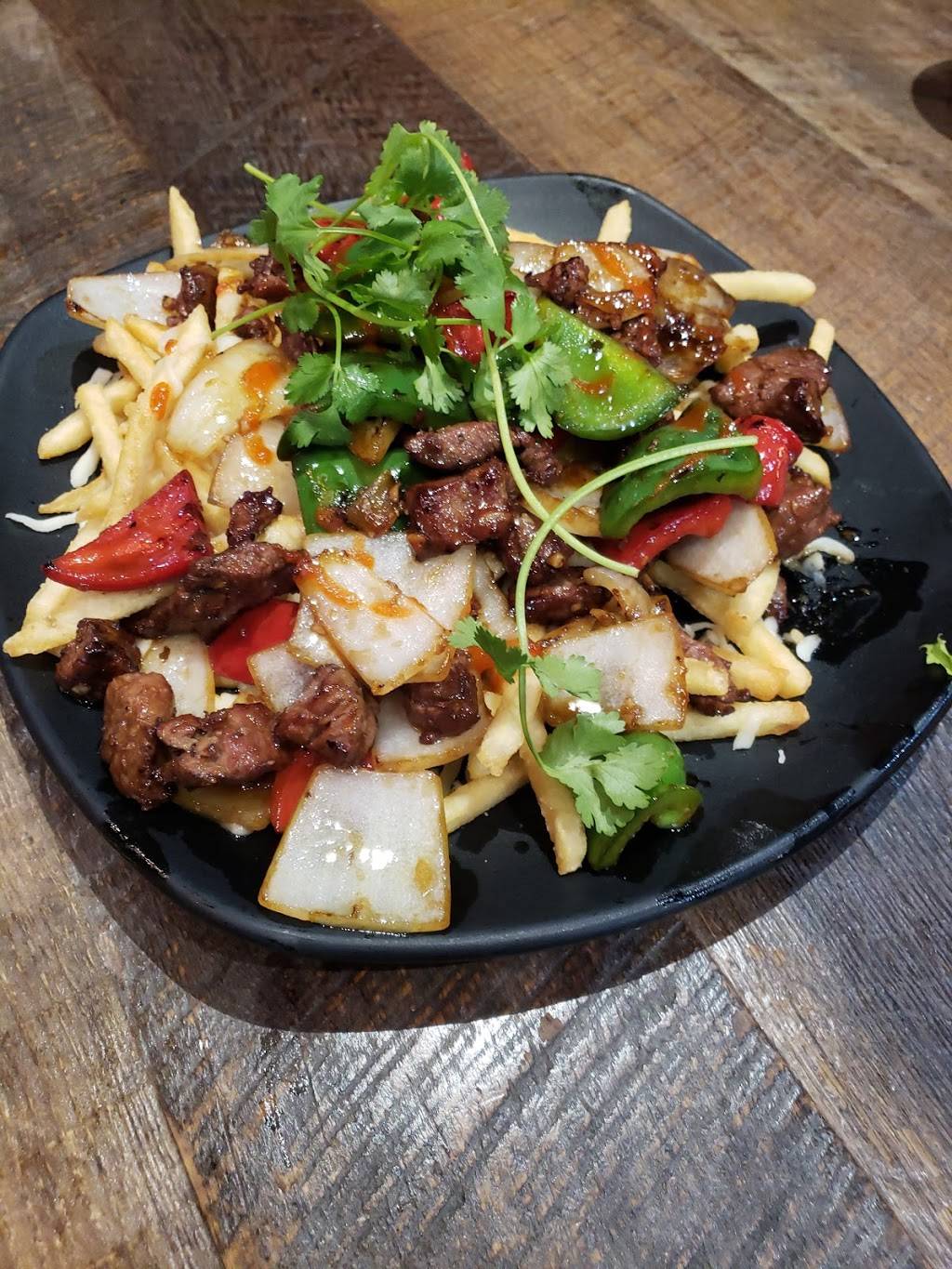 Hiccups | restaurant | 15545 Whittier Blvd, Whittier, CA 90603, USA | 5622033088 OR +1 562-203-3088