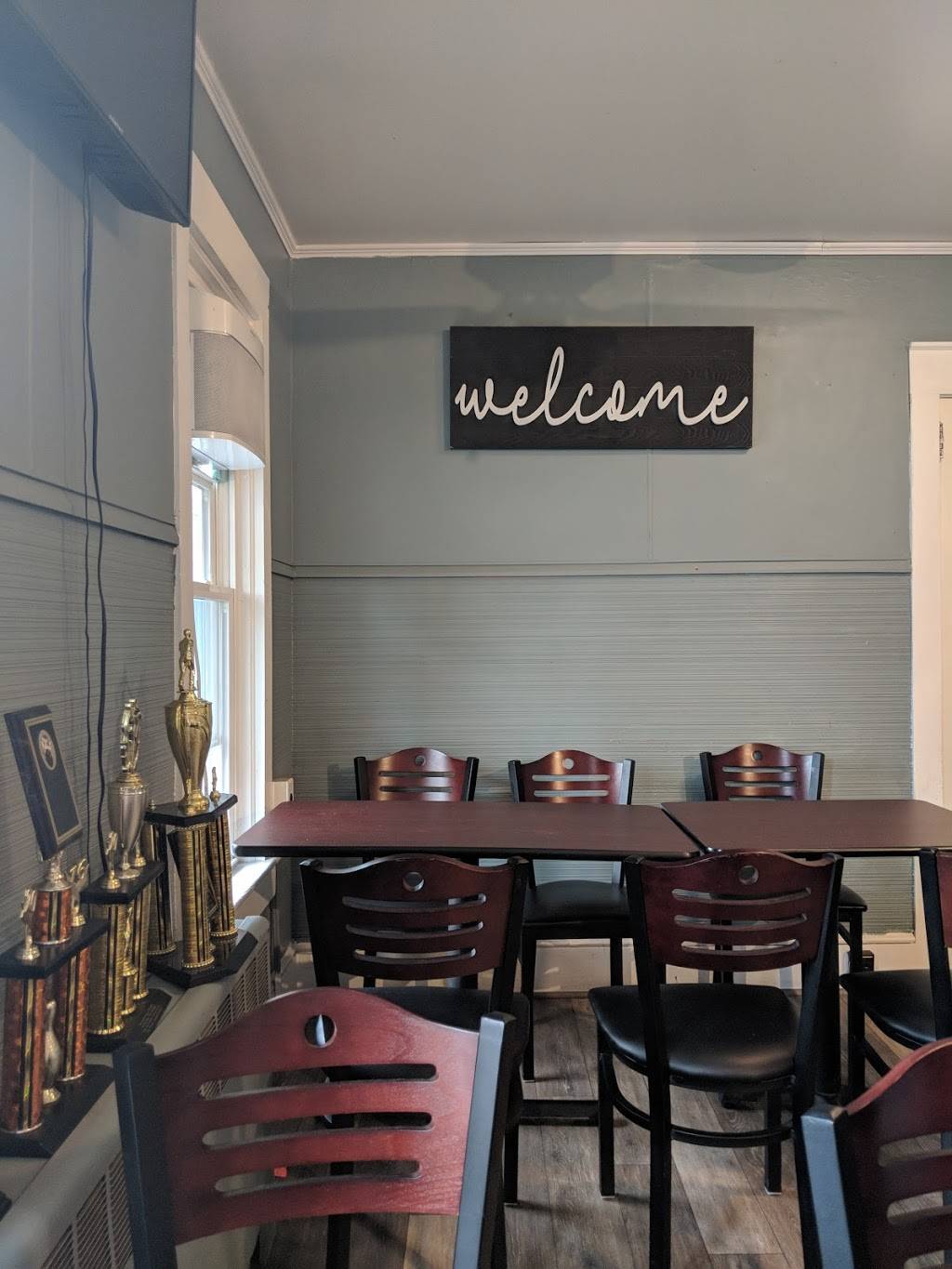 Little Mammas Restaurant | restaurant | 105 S Main St, Pleasant Gap, PA 16823, USA | 8143594500 OR +1 814-359-4500