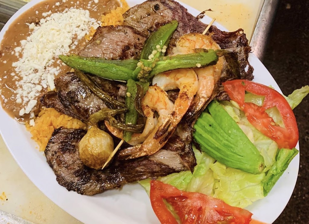 La Ceiba | restaurant | 799 S 1st St, San Jose, CA 95113, USA | 4083525131 OR +1 408-352-5131