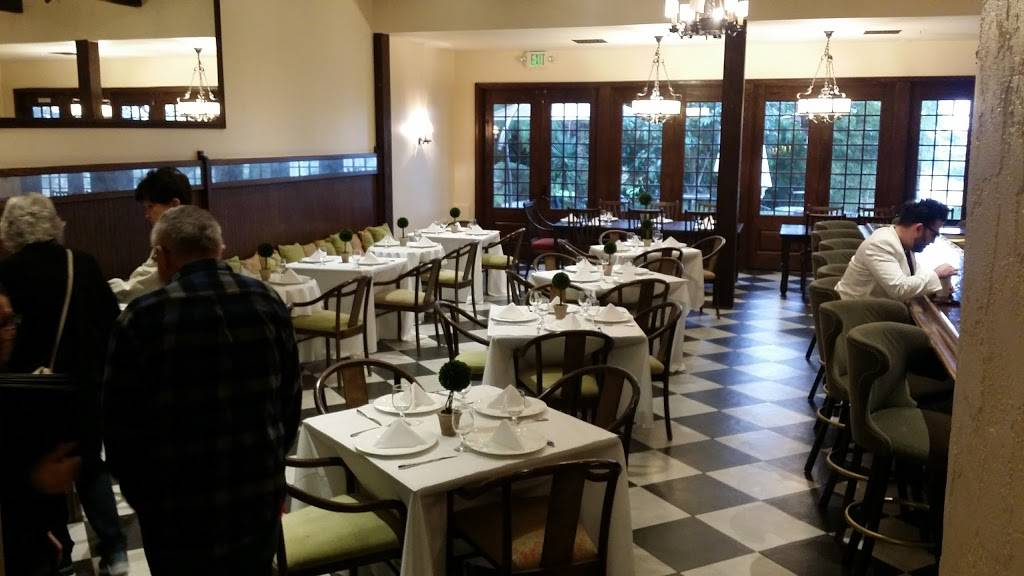 The Grand Oak Farm to Table | restaurant | 10600 Highland Springs Ave, Cherry Valley, CA 92223, USA | 9518451151 OR +1 951-845-1151