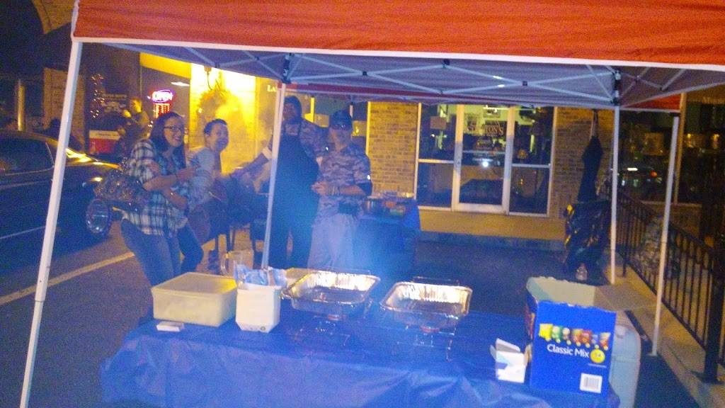 The Command Post BBQ | restaurant | 3903 Eisenhauer Rd, San Antonio, TX 78218, USA | 2102014650 OR +1 210-201-4650