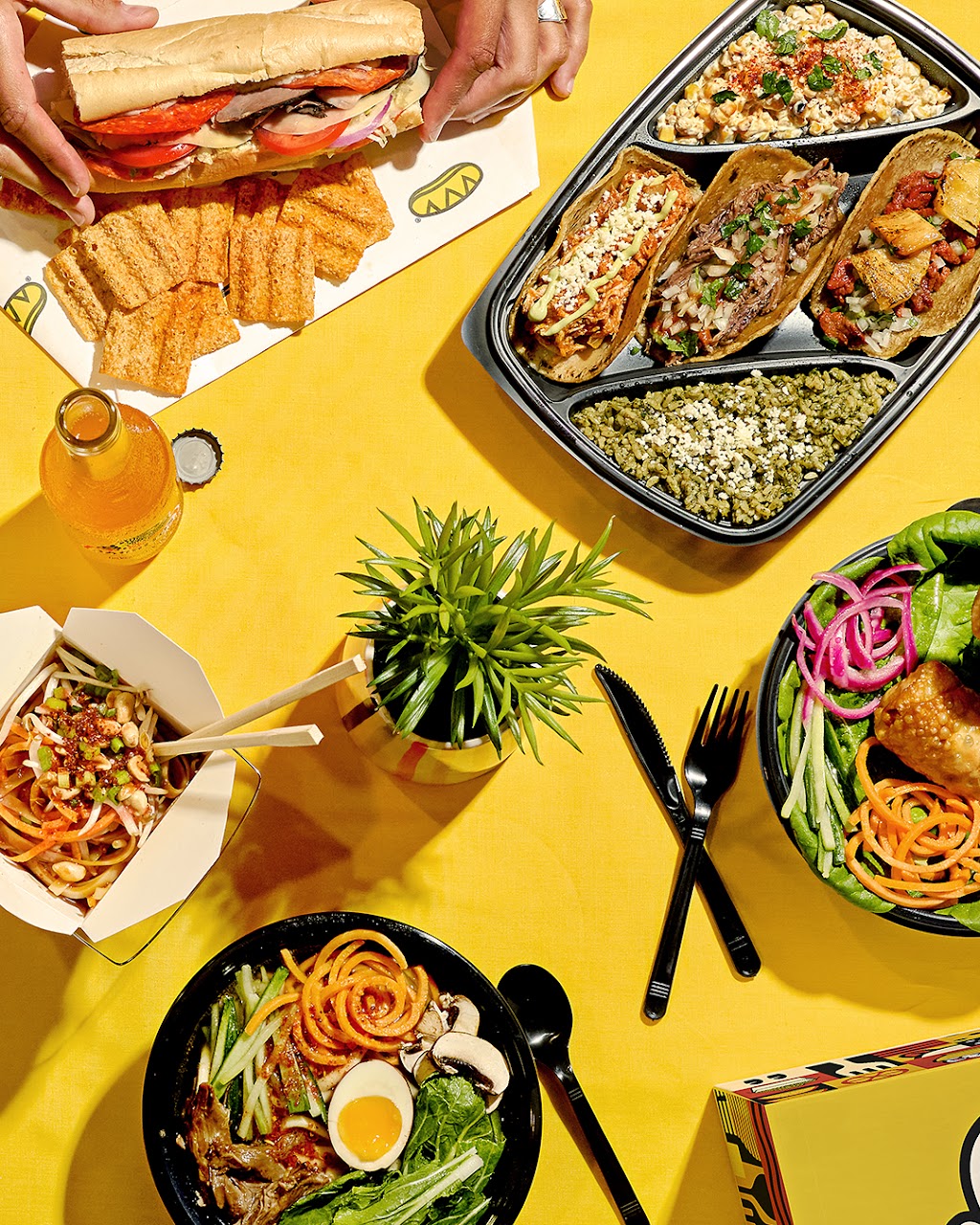 oomi Digital Kitchen | restaurant | 3510 Ross Ave ste 100, Dallas, TX 75204, USA | 4693720396 OR +1 469-372-0396