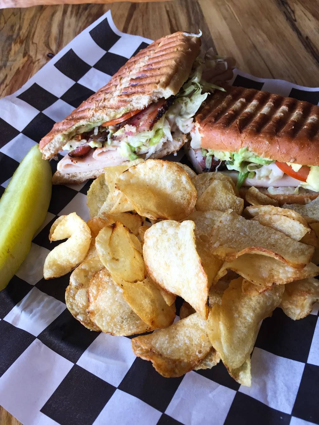 Lotus Sandwich Eatery & Bar | restaurant | 111 N Main St, Tulsa, OK 74103, USA | 9183987184 OR +1 918-398-7184