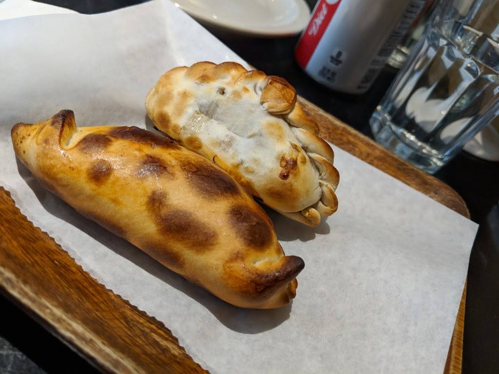 5411 Empanadas | Loop | cafe | 175 N Franklin St, Chicago, IL 60606, USA | 3128775522 OR +1 312-877-5522