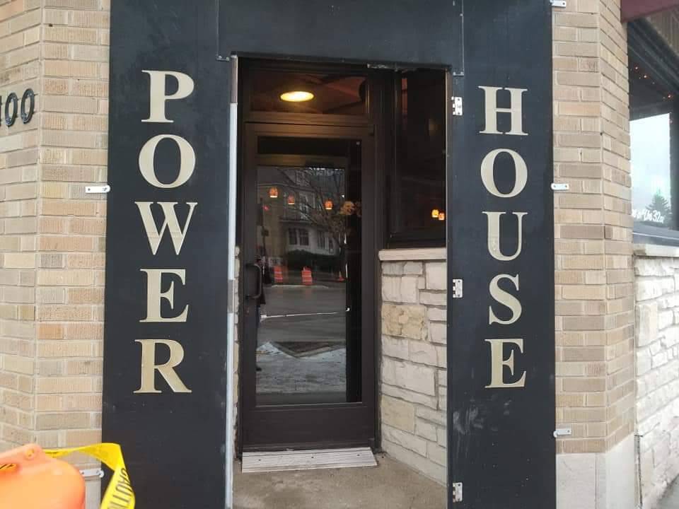 Brauns Power House | restaurant | 7100 W National Ave, West Allis, WI 53227, USA | 4144558700 OR +1 414-455-8700