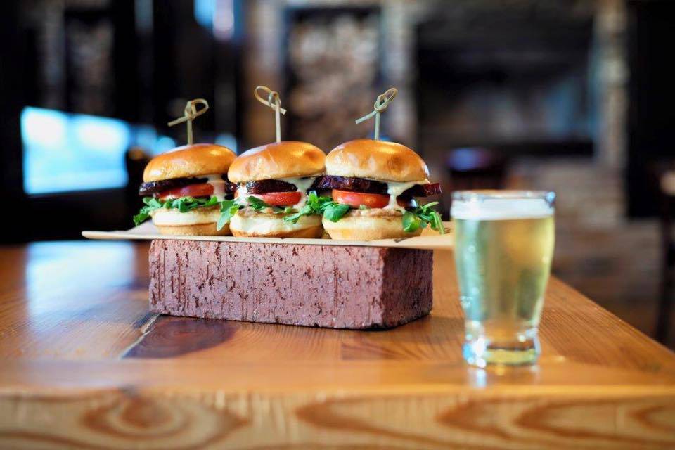 Bricktown Brewery - Remington Park | restaurant | 1 Remington Pl, Oklahoma City, OK 73111, USA | 4054194449 OR +1 405-419-4449