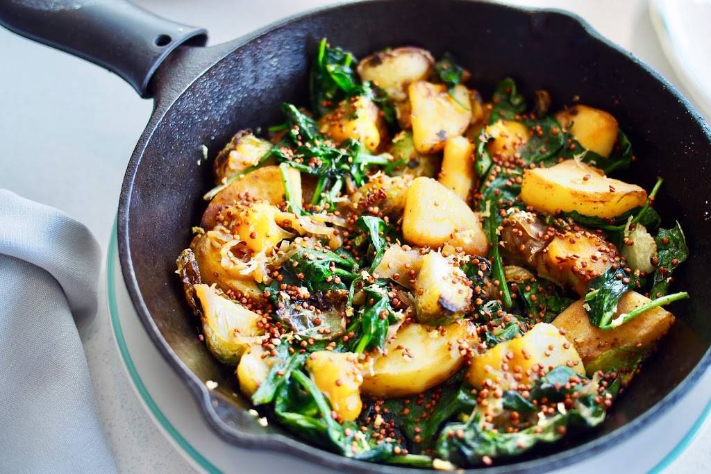 Mint & Liberty Diner | restaurant | 19101 CA-12, Sonoma, CA 95476, USA | 7079965949 OR +1 707-996-5949