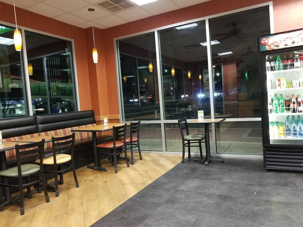 Subway | restaurant | 601 University Dr Ste 103, College Station, TX 77840, USA | 9798462165 OR +1 979-846-2165