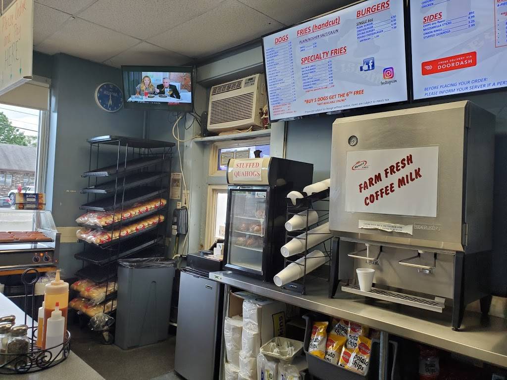 TnT Coney Island | restaurant | 1242 Wilbur Ave, Somerset, MA 02725, USA | 7742948240 OR +1 774-294-8240