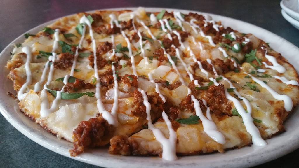 Jupiters Pizzeria & Billiards | restaurant | 39 E Main St, Champaign, IL 61820, USA | 2173985988 OR +1 217-398-5988