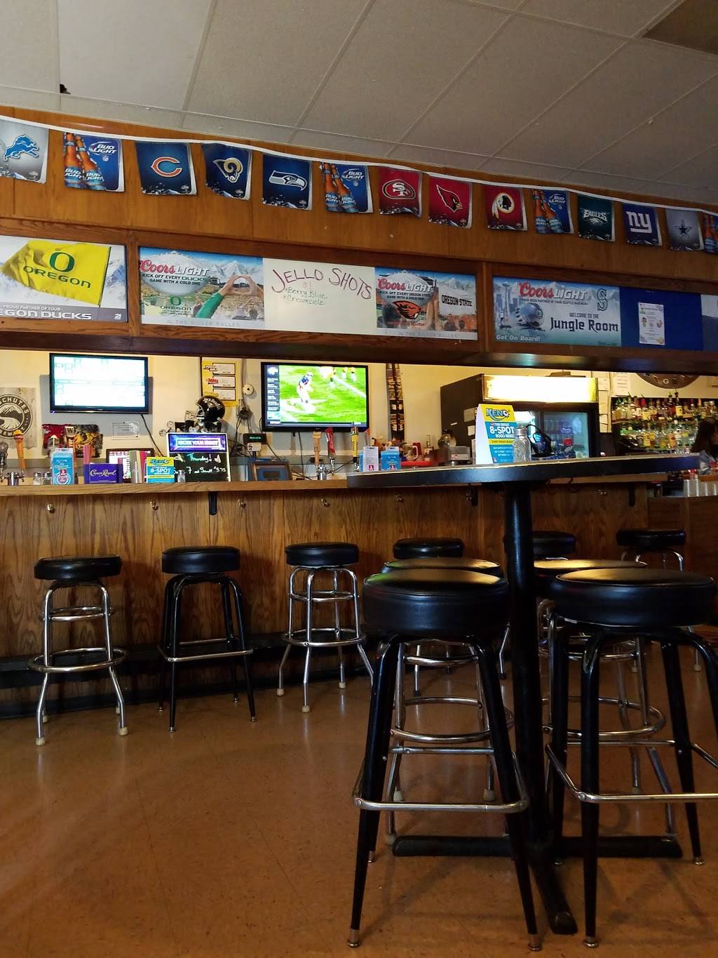 Jungle Room | restaurant | 1034 E Baseline St, Cornelius, OR 97113, USA | 5033572506 OR +1 503-357-2506