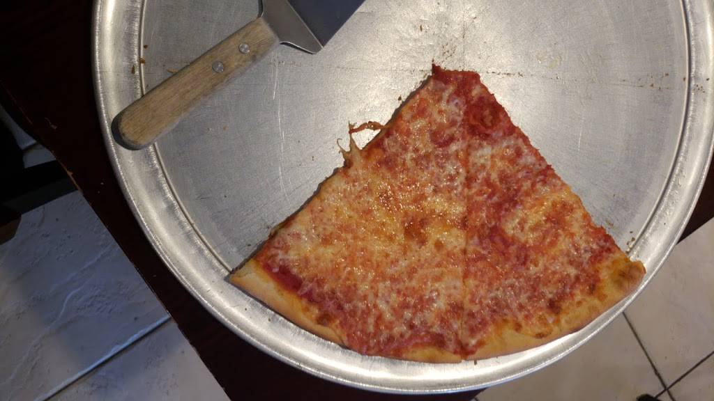 Red Star Pizza | restaurant | 1805 US-206, Vincentown, NJ 08088, USA | 6098591773 OR +1 609-859-1773