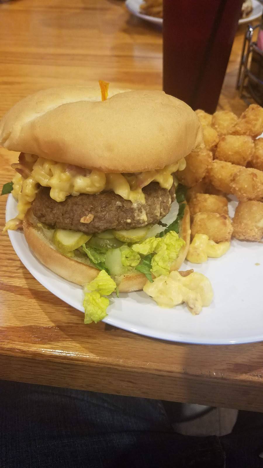 Sports Center Cafe | restaurant | 3957 56th St SW, Wyoming, MI 49418, USA | 6167191477 OR +1 616-719-1477