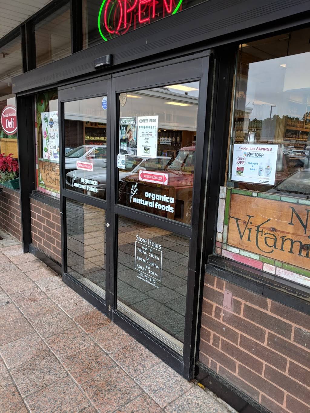 Organica Natural Foods | restaurant | 246 Livingston St, Northvale, NJ 07647, USA | 2017678182 OR +1 201-767-8182