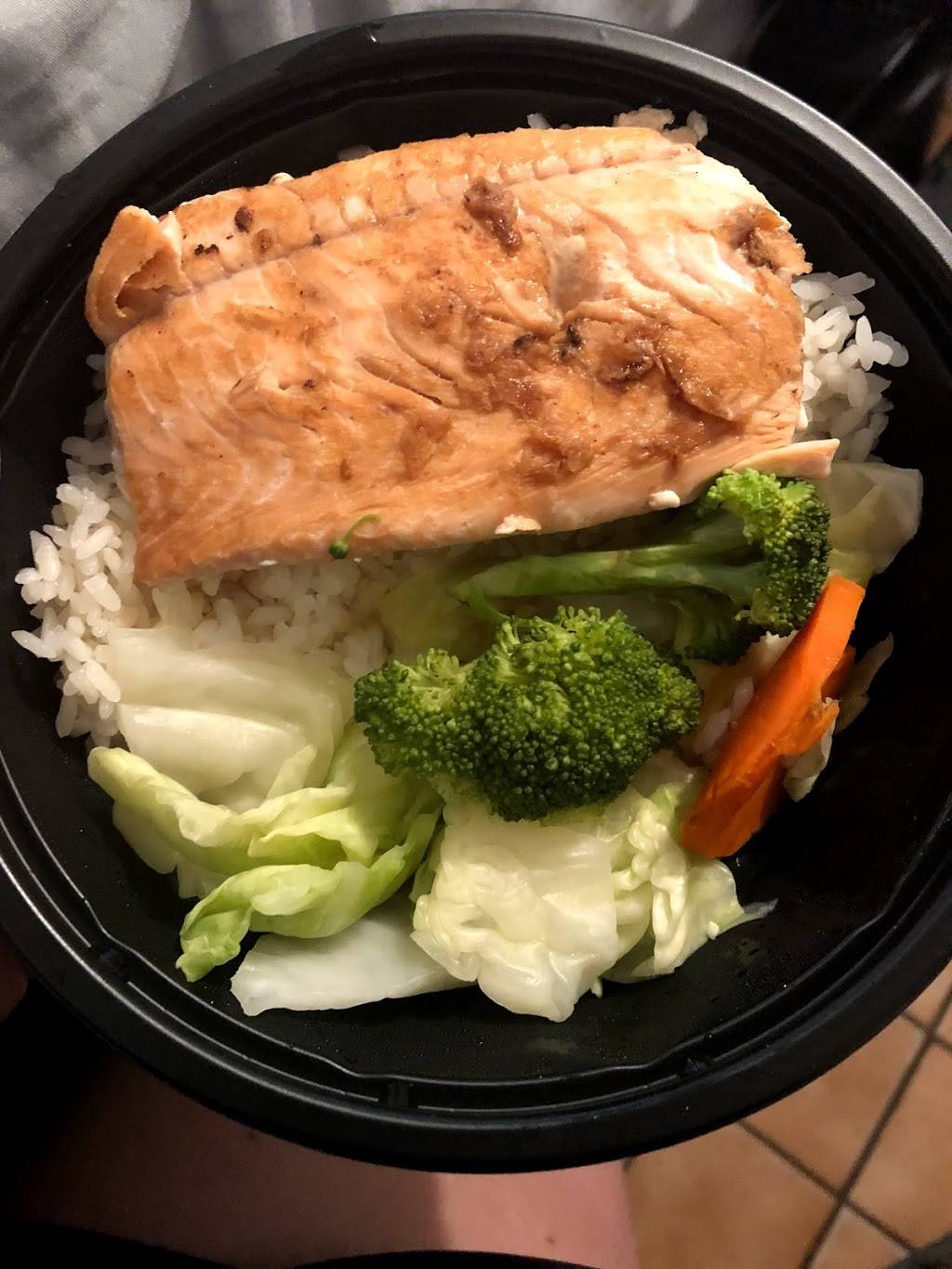 WaBa Grill | restaurant | 2324 Whittier Blvd #8, Los Angeles, CA 90023, USA | 3232625862 OR +1 323-262-5862