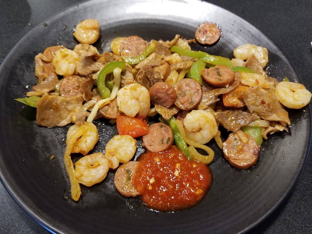 HuHot Mongolian Grill | restaurant | 2431 Milton Ave, Janesville, WI 53545, USA | 6087439501 OR +1 608-743-9501