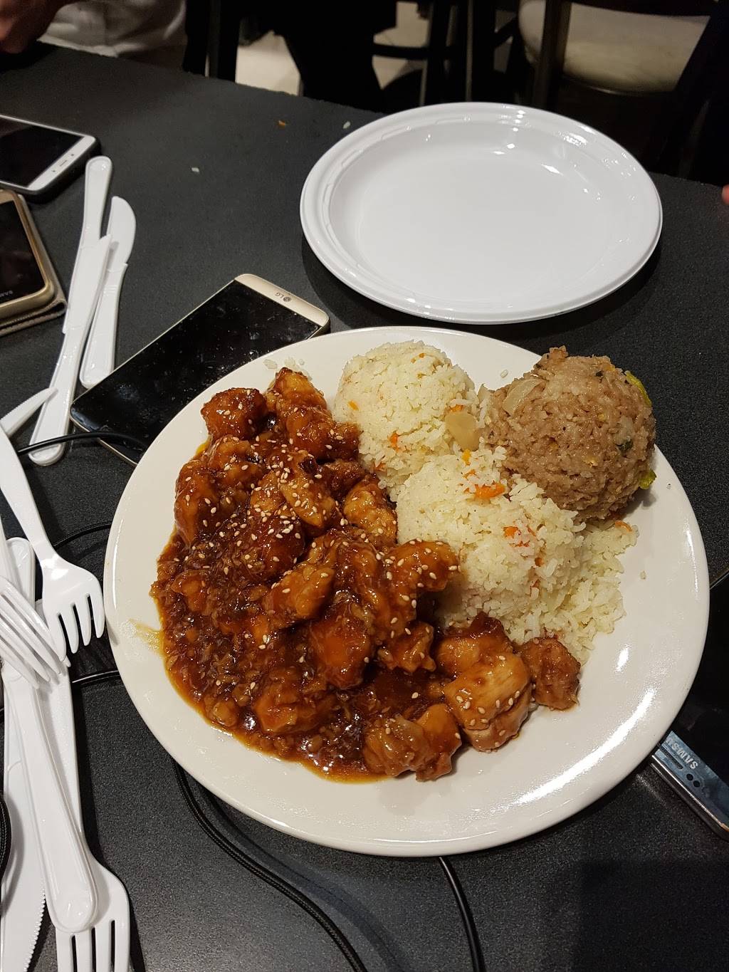 Mendys | restaurant | 792 Eastern Pkwy, Brooklyn, NY 11213, USA | 7189078877 OR +1 718-907-8877