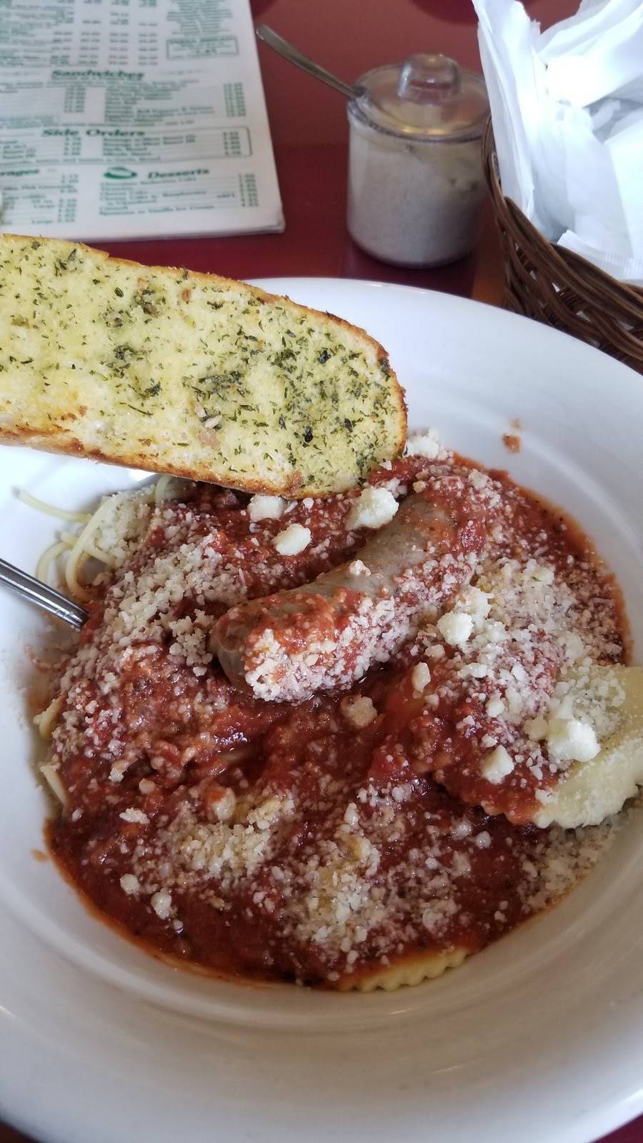 Italian Kitchen | restaurant | 16409 Yucca St, Hesperia, CA 92345, USA | 7602447757 OR +1 760-244-7757