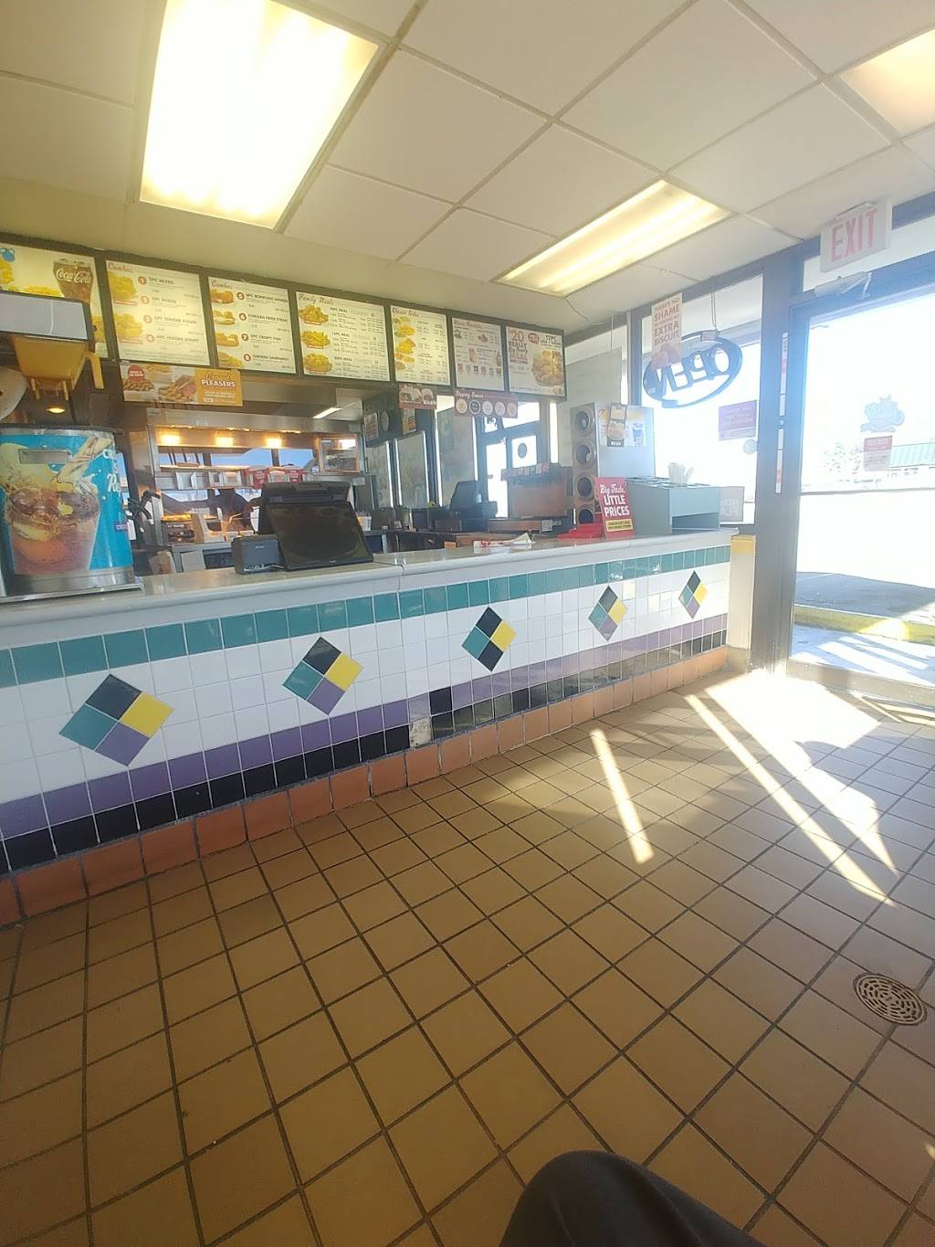 Churchs Chicken | restaurant | 419 E Okmulgee St, Muskogee, OK 74401, USA | 9186833981 OR +1 918-683-3981