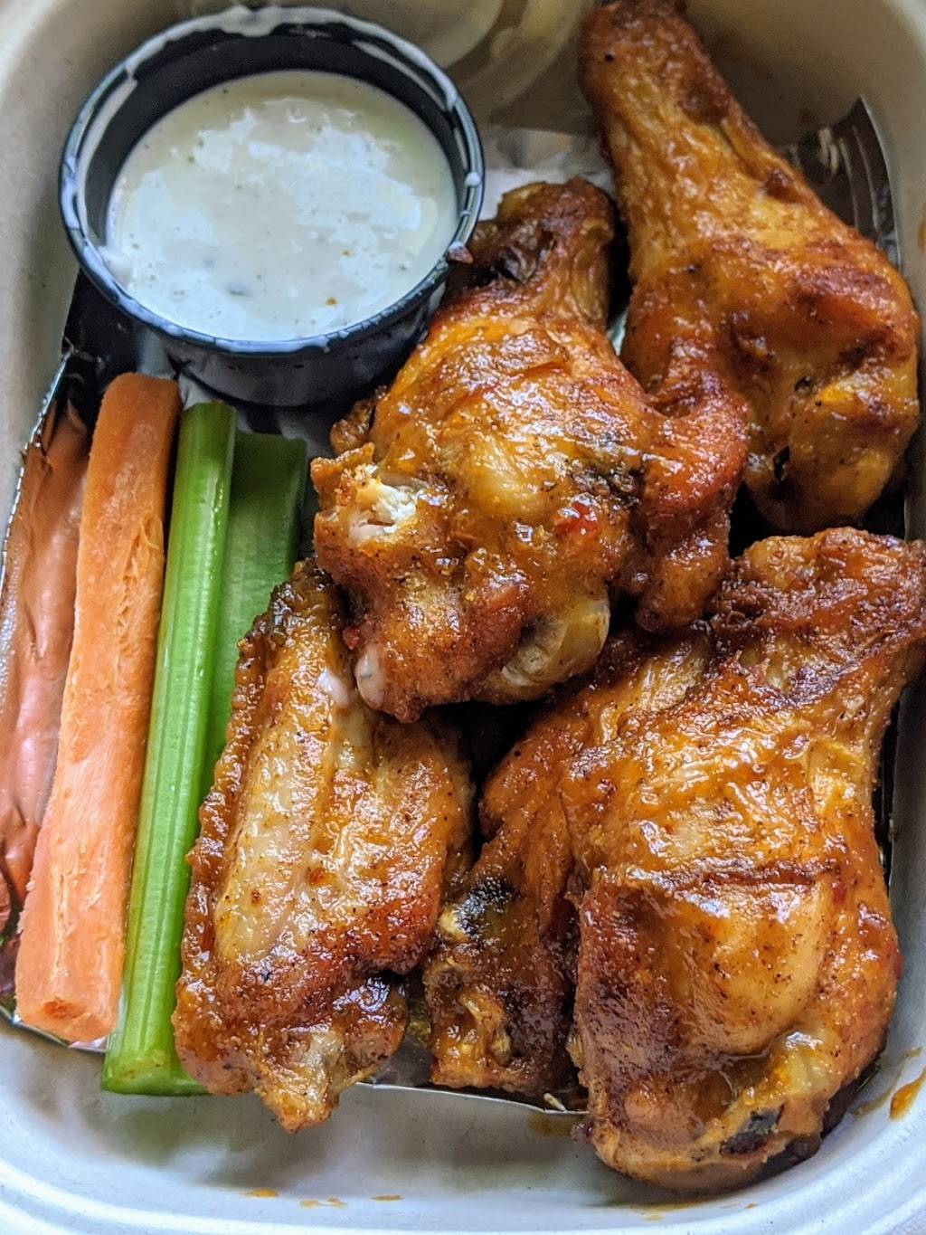 Dirty Birds La Jolla | restaurant | Price Center, 9500 Gilman Dr #1420, La Jolla, CA 92093, USA | 8587502121 OR +1 858-750-2121