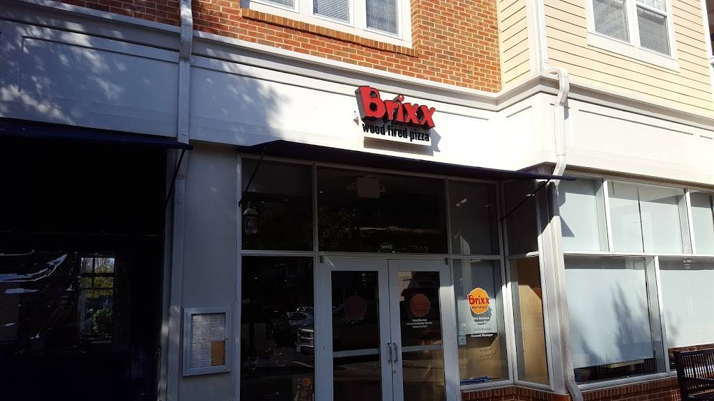 Brixx Wood Fired Pizza - Birkdale | restaurant | 16915 Birkdale Commons Pkwy, Huntersville, NC 28078, USA | 7048940044 OR +1 704-894-0044