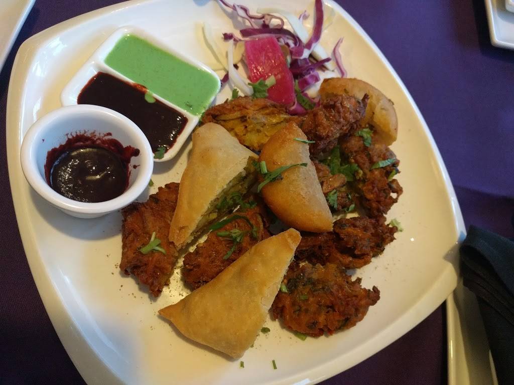 Vindaloo Cuisine | restaurant | 2891 Kingston Rd, Scarborough, ON M1M 1N3, Canada | 4169011133 OR +1 416-901-1133