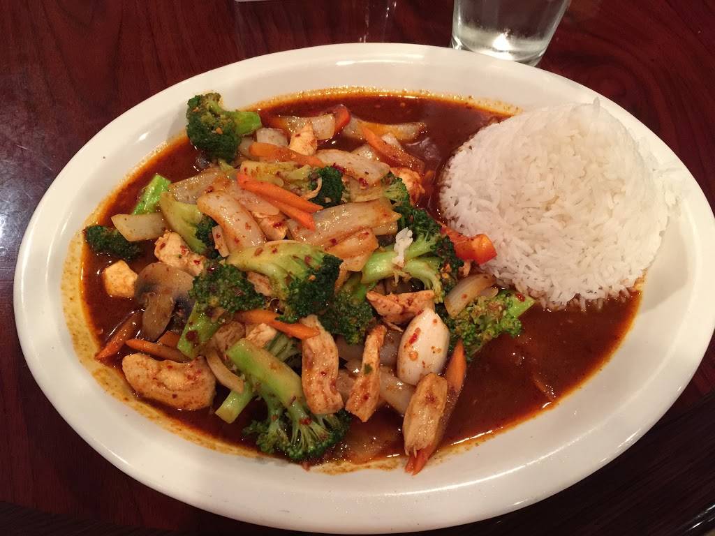 Noodle Swing Thai Cafe | restaurant | 2717 Cross Timbers Rd #400, Flower Mound, TX 75028, USA | 9723559799 OR +1 972-355-9799