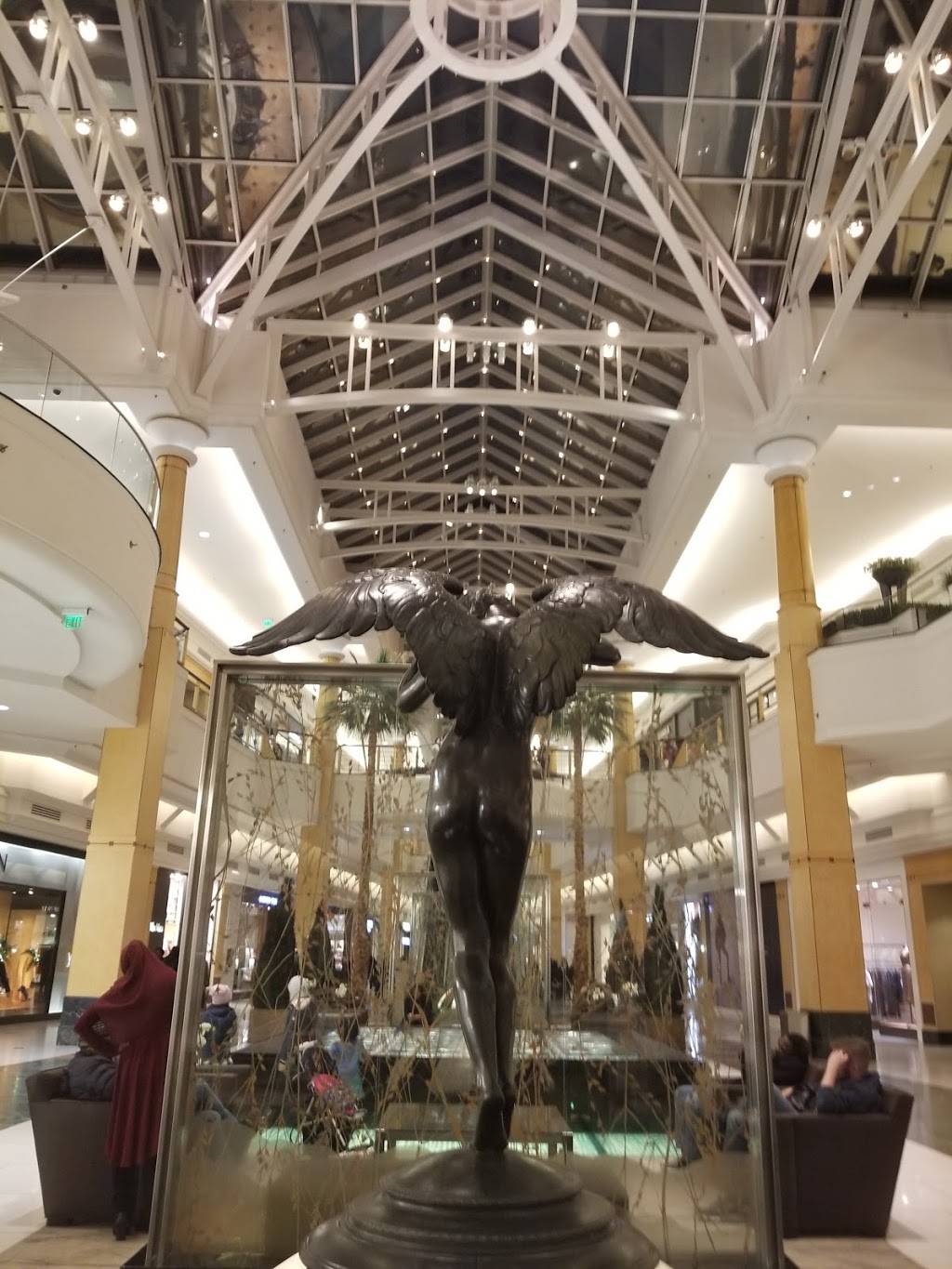 Starbucks | cafe | 2801 W Big Beaver Rd K238, Troy, MI 48084, USA | 2486141770 OR +1 248-614-1770