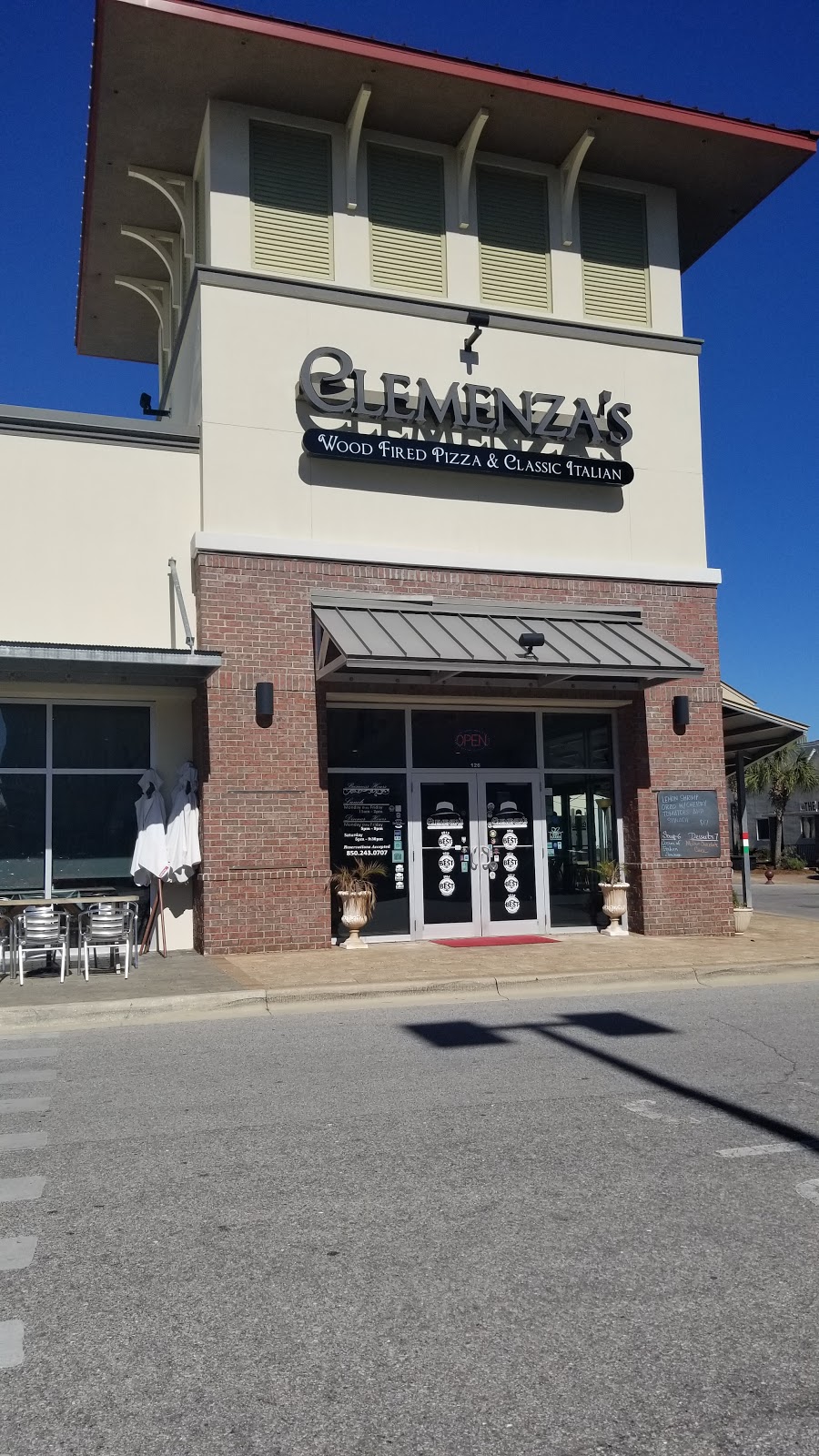 Clemenzas at Uptown | restaurant | 75 Eglin Pkwy NE #126, Fort Walton Beach, FL 32548, USA | 8502430707 OR +1 850-243-0707